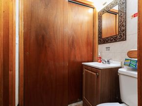 207 Ocean Parkway 1J, Brooklyn NY 11218