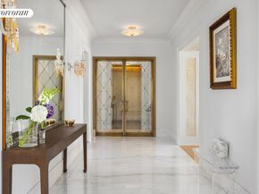 520 Park Avenue 22, New York NY 10022