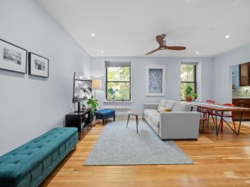 315 St Johns Place