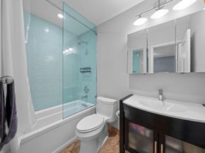 315 St Johns Place 1D, Brooklyn NY 11238