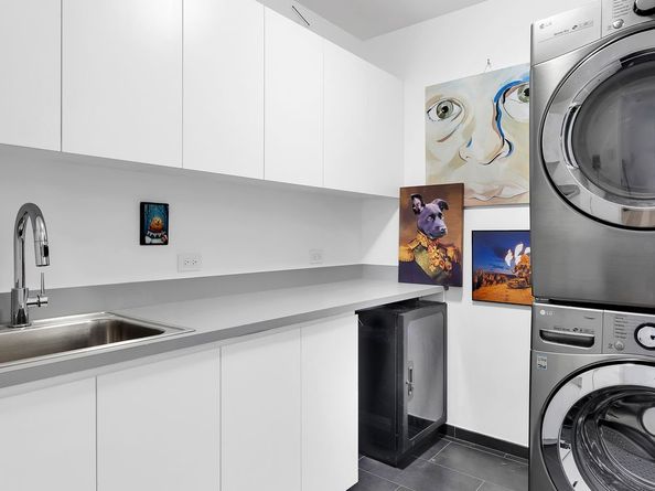 21 East 12th Street 19B, New York NY 10003