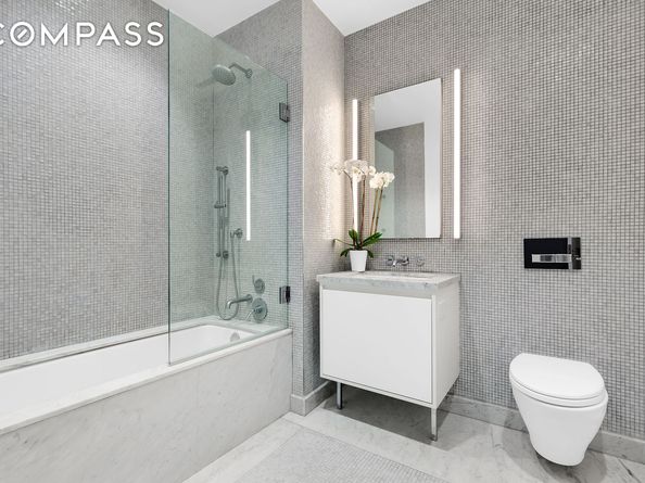 21 East 12th Street 19B, New York NY 10003