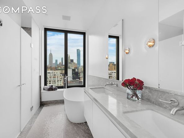 21 East 12th Street 19B, New York NY 10003