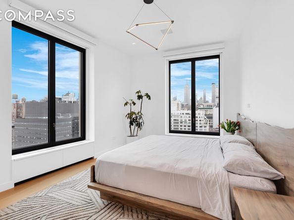 21 East 12th Street 19B, New York NY 10003