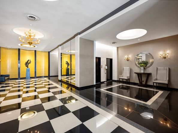 165 East 72nd Street 12J, New York NY 10021