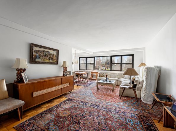165 East 72nd Street 12J, New York NY 10021