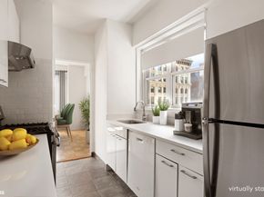 60 East 8th Street 12N, New York NY 10003