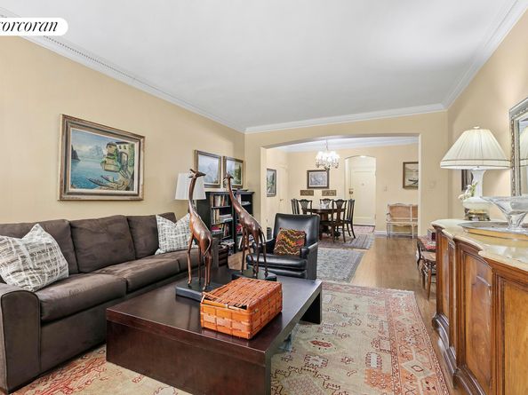 520 East 90th Street 2B, New York NY 10128