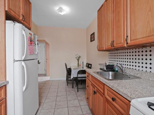 1890 West 6th Street, Brooklyn NY 11223