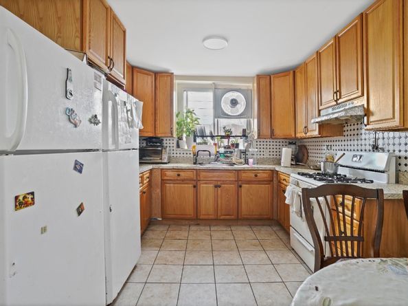 1890 West 6th Street, Brooklyn NY 11223