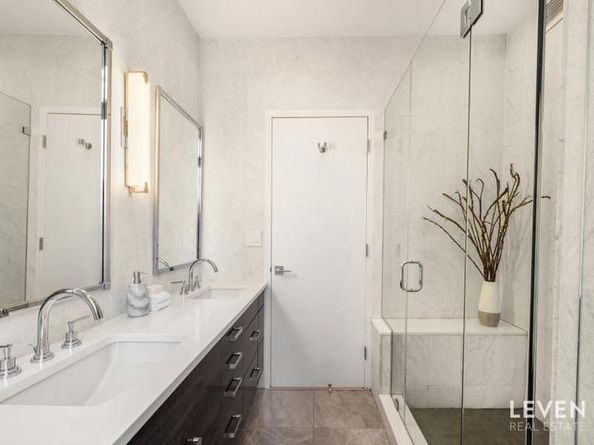 235 East 55th Street PHB, New York NY 10022