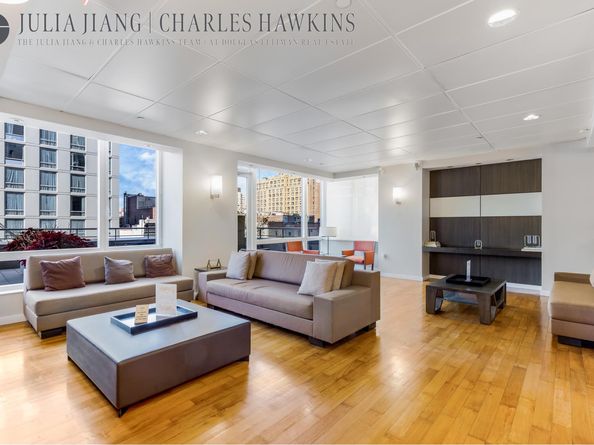 247 West 46th Street 2202, New York NY 10036