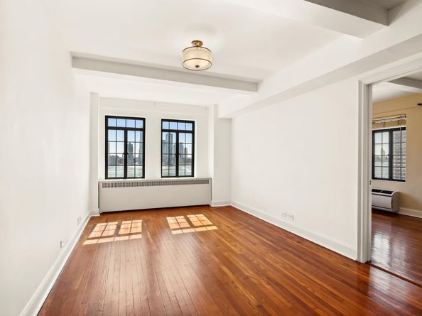 5 Tudor City Place 425, New York NY 10017