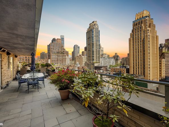 330 East 49th Street 12E, New York NY 10017