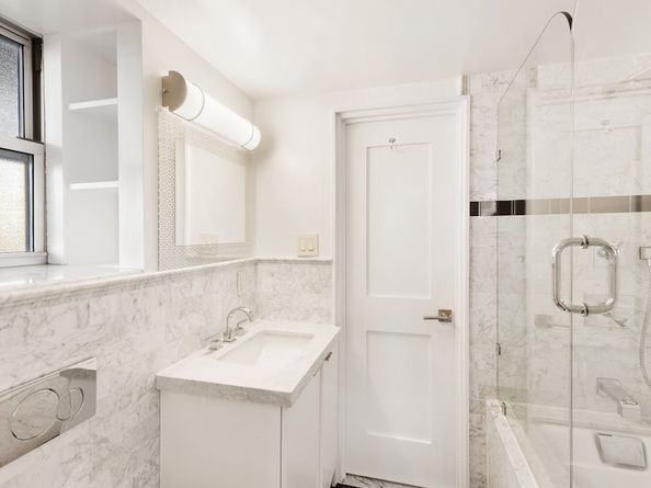 330 East 49th Street 12E, New York NY 10017