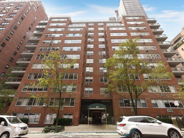 420 East 55th Street 3FG, New York NY 10022