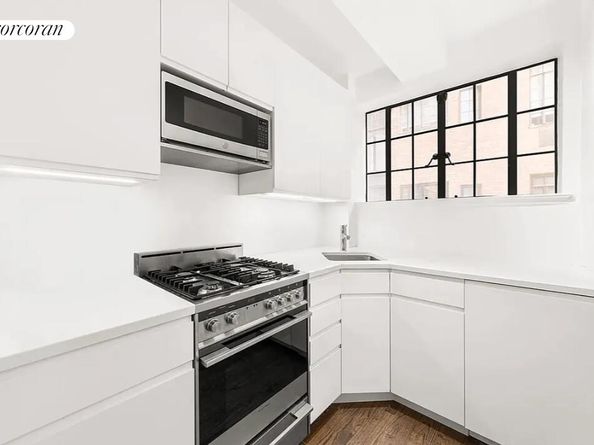 325 East 41st Street 502, New York NY 10017