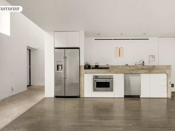 208 Vanderbilt Avenue, Brooklyn NY 11205