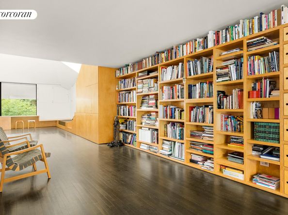 208 Vanderbilt Avenue, Brooklyn NY 11205