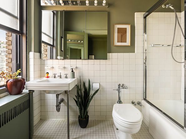 993 Park Avenue 11A, New York NY 10028