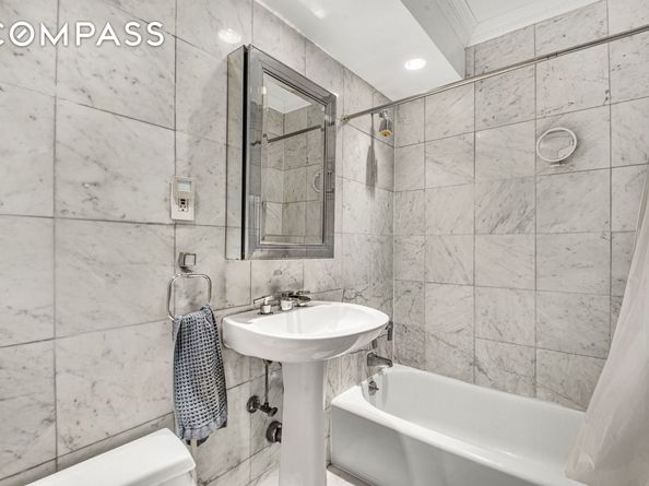 175 Adams Street 6E, Brooklyn NY 11201