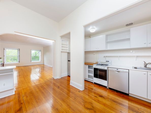 151 Ave B, New York NY 10009
