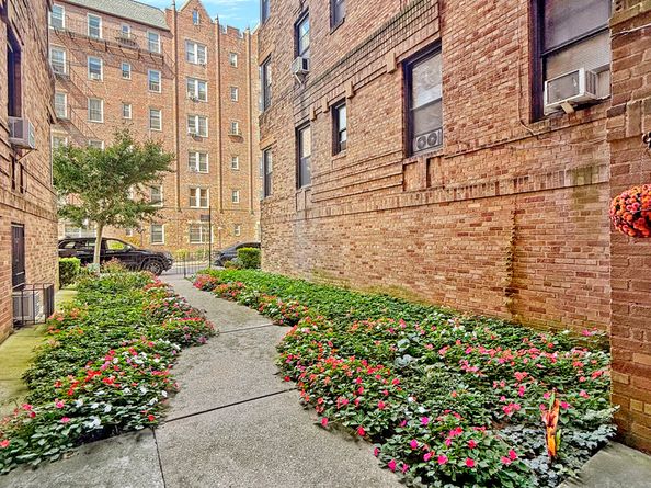 9701 Shore Road 5L, Brooklyn NY 11209