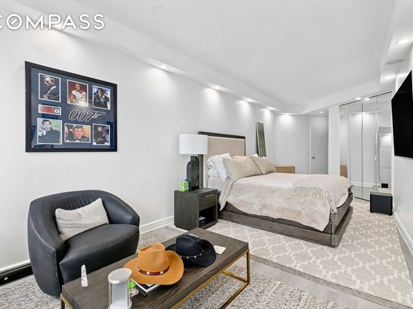 146 West 57th Street 47B, New York NY 10019