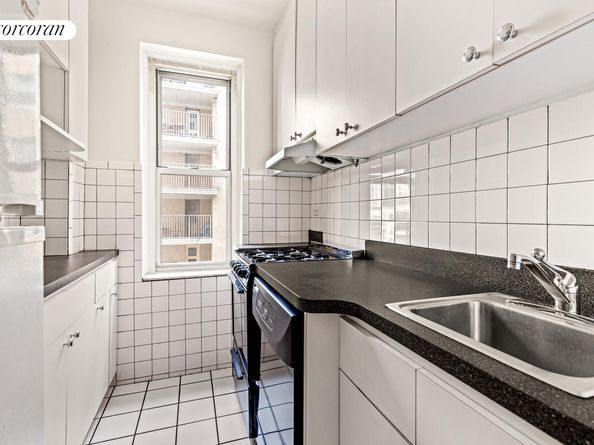 49 West 96th Street 2F, New York NY 10025