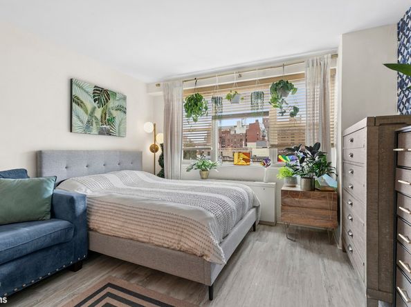 40 Clinton Street 8B, Brooklyn NY 11201