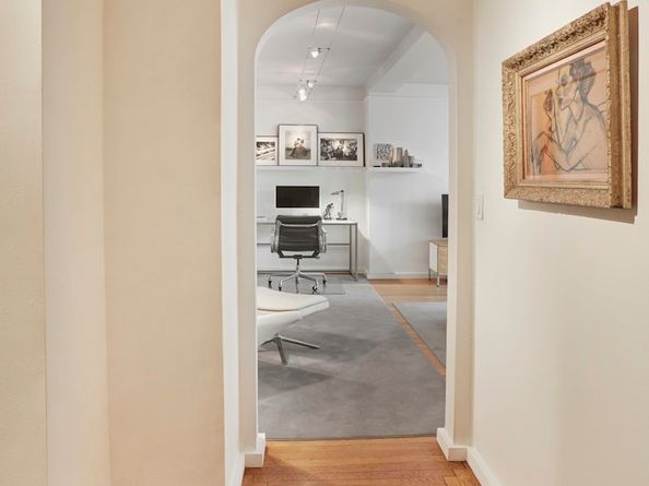 2 Horatio Street 4B, New York NY 10014