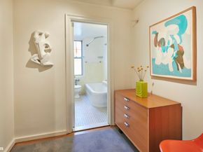 2 Horatio Street 4B, New York NY 10014
