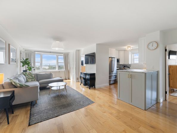 5800 Arlington Avenue 7U, Bronx NY 10471