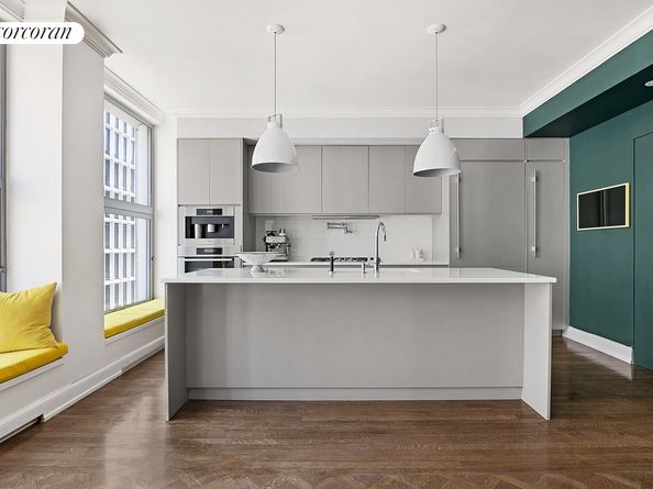 16 West 21st Street 10/11, New York NY 10010