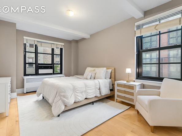 235 East 22nd Street 7T, New York NY 10010