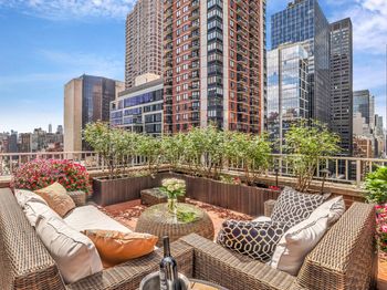 305 East 40th Street