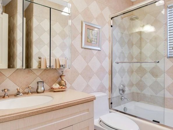 933 East 22nd Street, Brooklyn NY 11210