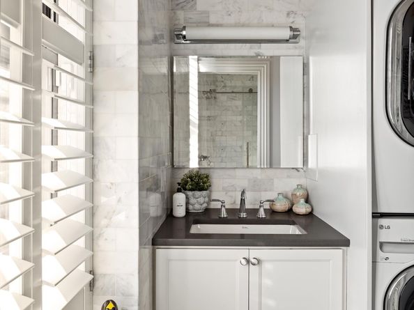 209 Clinton Street 4L, Brooklyn NY 11201