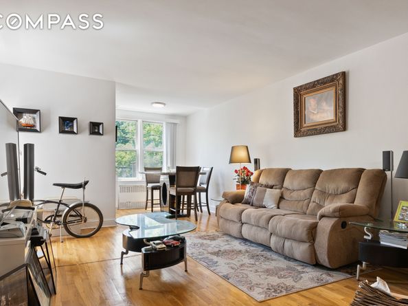 205 East 238th Street 2C, Bronx NY 10470