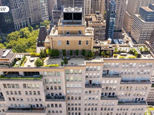 270 Broadway 19B, New York NY 10007