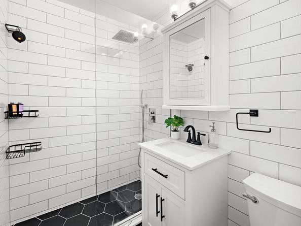 333 East 14th Street 9G, New York NY 10003