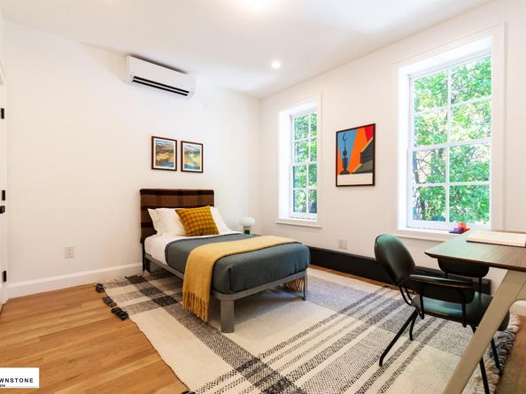 72 Verandah Place, Brooklyn NY 11201