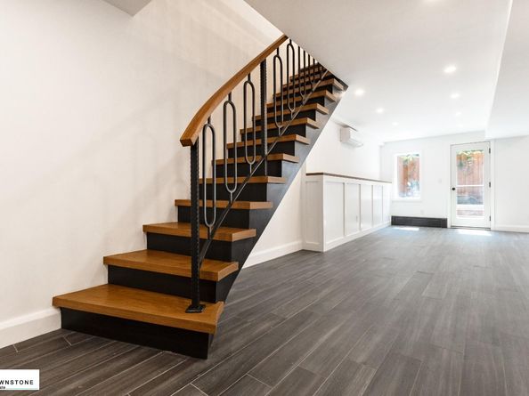 72 Verandah Place, Brooklyn NY 11201