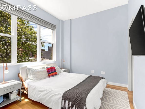 324 20th Street 2E, Brooklyn NY 11215