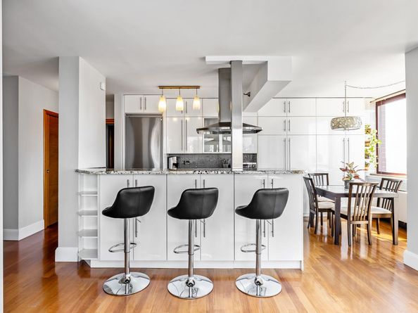 4-74 48th Avenue 25A, Queens NY 11109