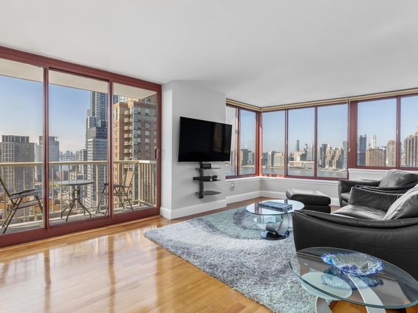 4-74 48th Avenue 25A, Queens NY 11109