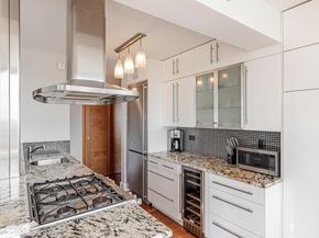 4-74 48th Avenue 25A, Queens NY 11109