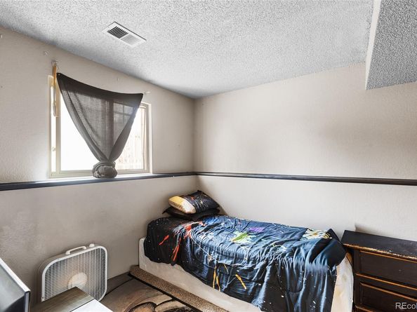 4584 Davenport Way, Denver CO 80239