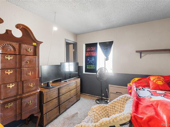 4584 Davenport Way, Denver CO 80239