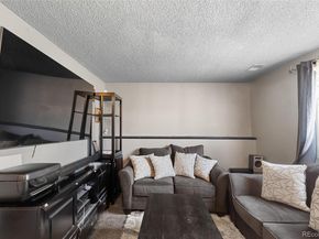 4584 Davenport Way, Denver CO 80239